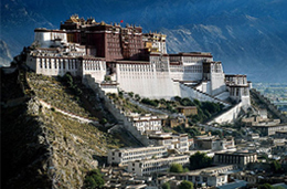 B2：拉薩、亞?wèn)|、珠峰、日喀則、納木錯(cuò)9日游