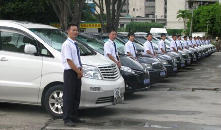 成都豪景租車(chē)公司提供春節(jié)租車(chē)服務(wù)