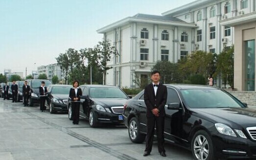 成都租車、買車誰更好